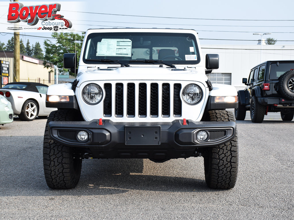 2023 Jeep Gladiator in Pickering, Ontario - 2 - w1024h768px