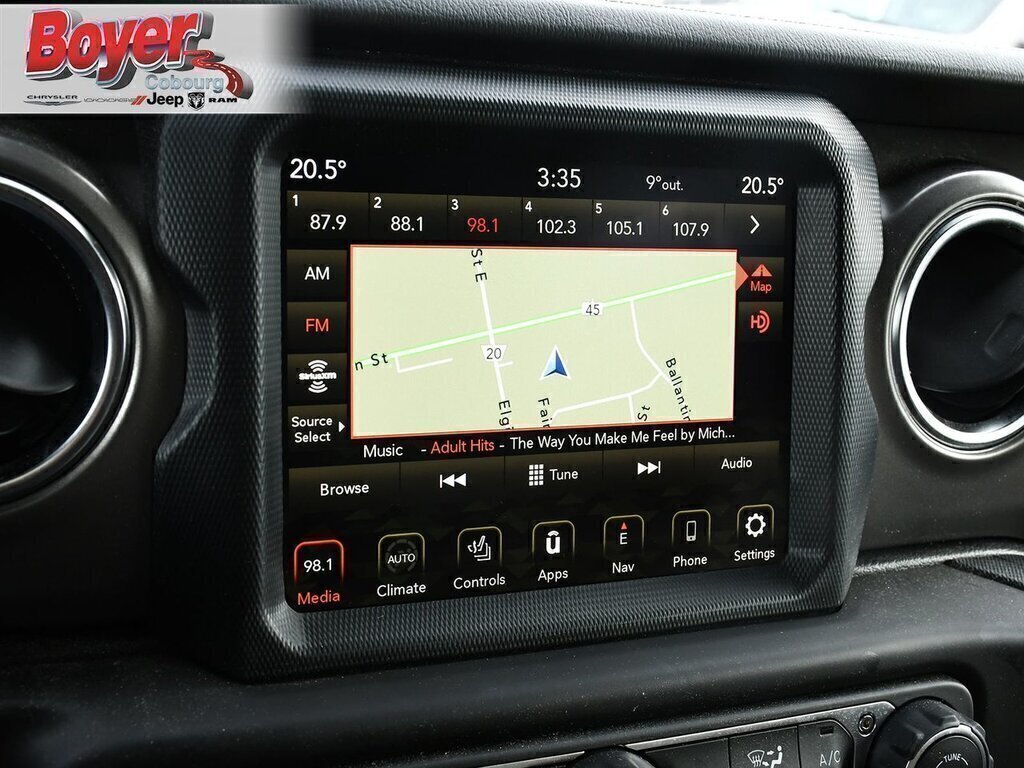 2023 Jeep Gladiator in Pickering, Ontario - 19 - w1024h768px