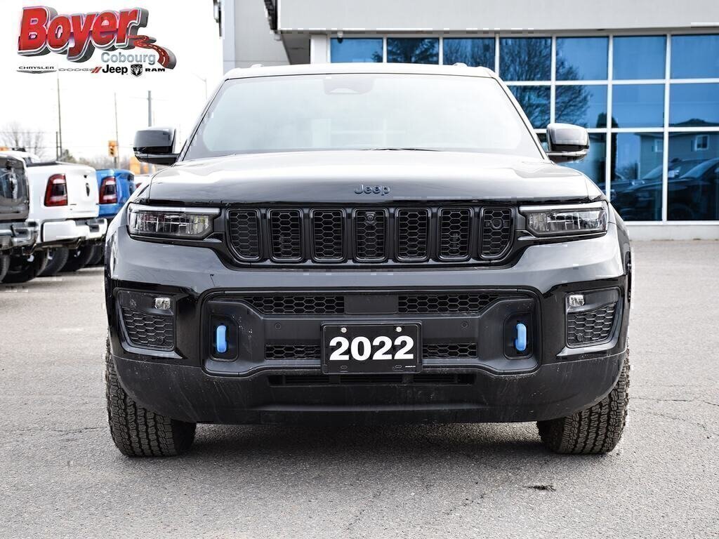 2022 Jeep Grand Cherokee 4xe in Pickering, Ontario - 2 - w1024h768px