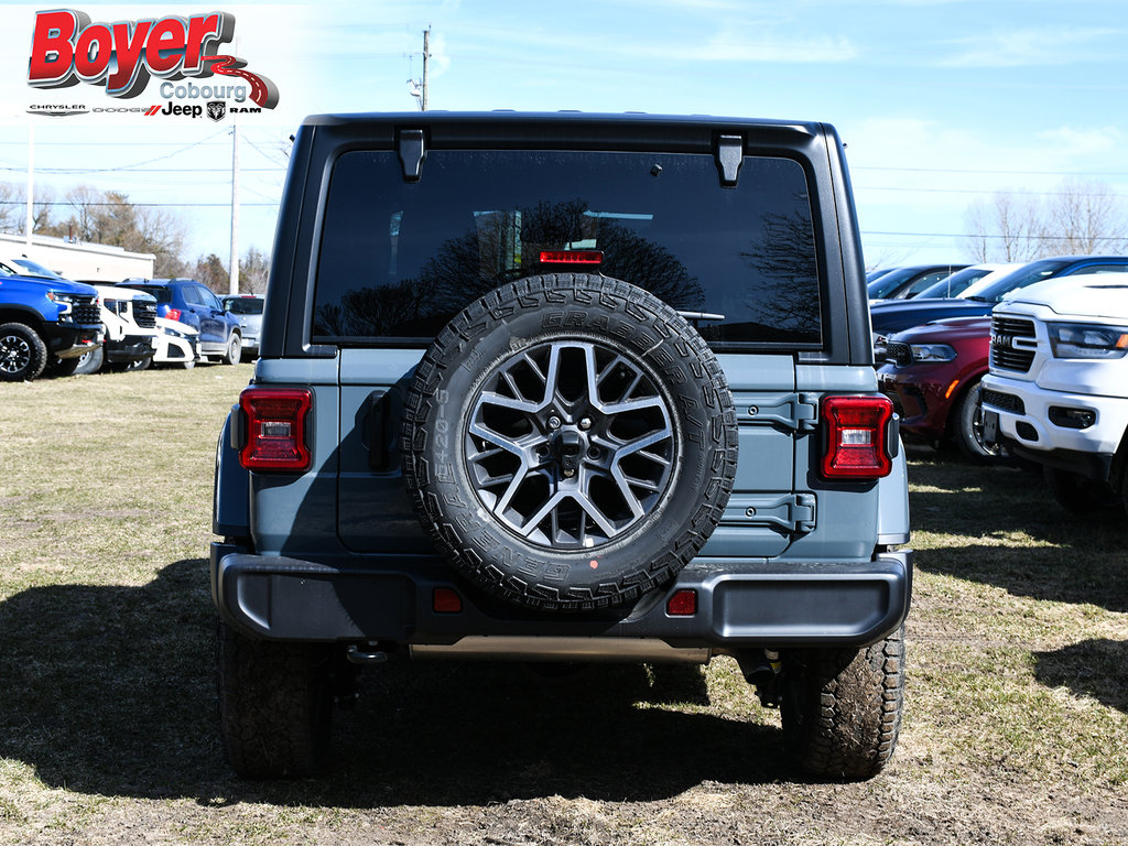 2024 Jeep WRANGLER 4-Door in Pickering, Ontario - 7 - w1024h768px