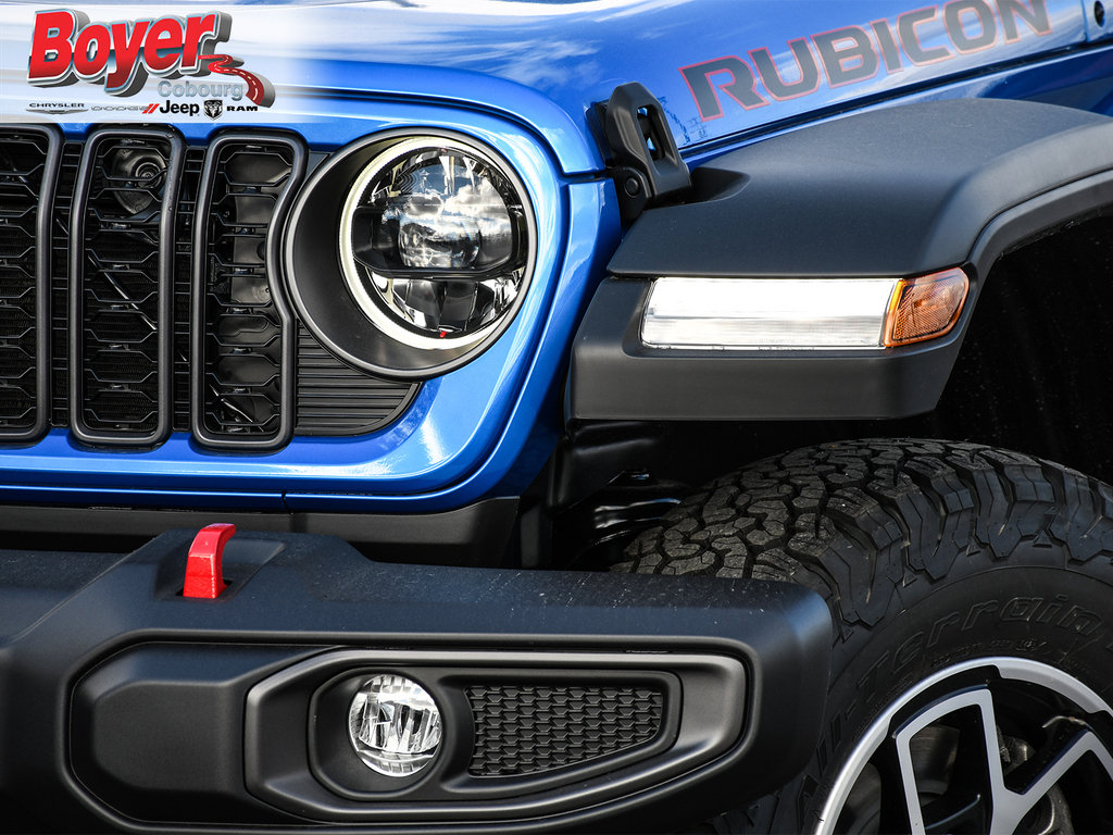 2024 Jeep WRANGLER 4-Door in Pickering, Ontario - 3 - w1024h768px