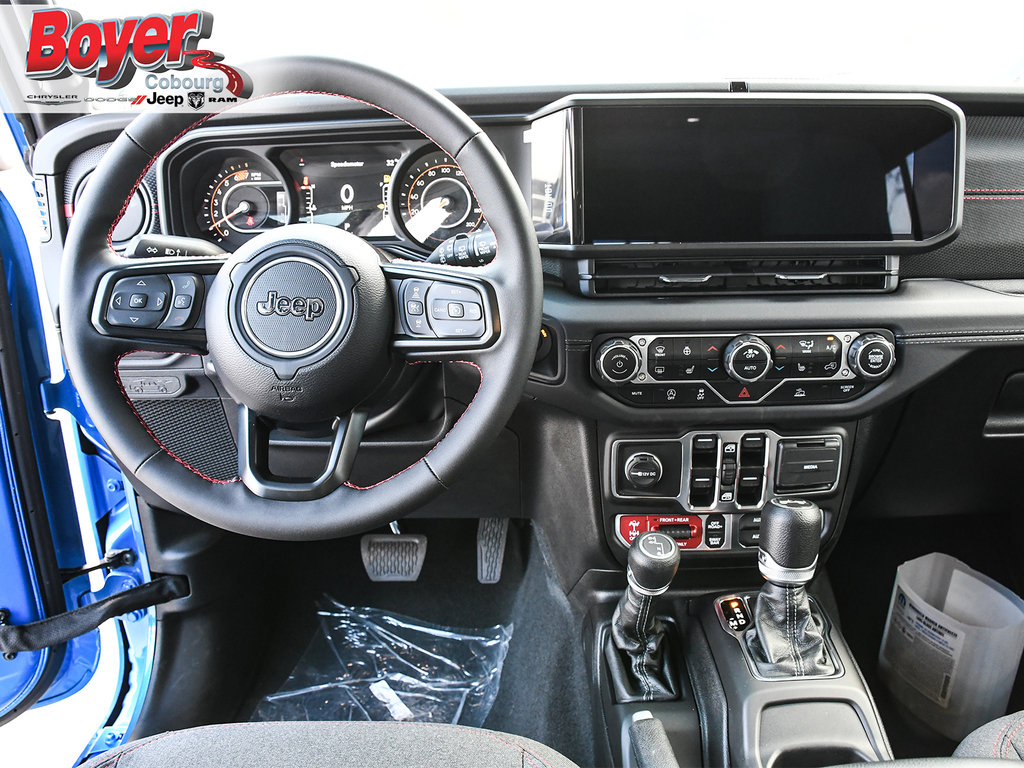 2024 Jeep WRANGLER 4-Door in Pickering, Ontario - 17 - w1024h768px