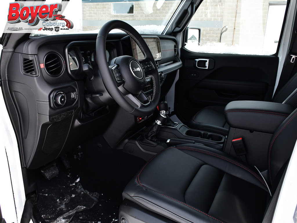 2025 Jeep WRANGLER 4-Door in Pickering, Ontario - 13 - w1024h768px