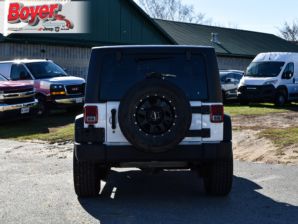 2017 Jeep Wrangler in Pickering, Ontario - 7 - w1024h768px