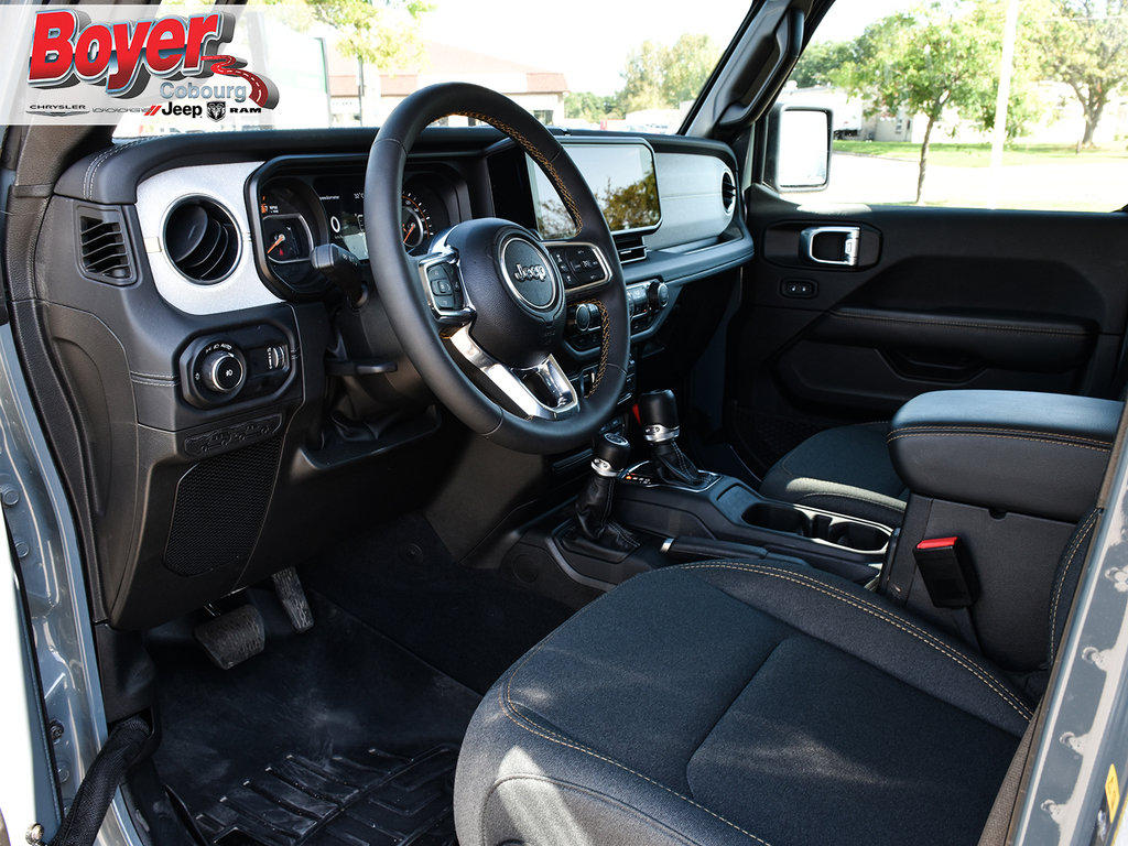 2024 Jeep Wrangler in Pickering, Ontario - 13 - w1024h768px