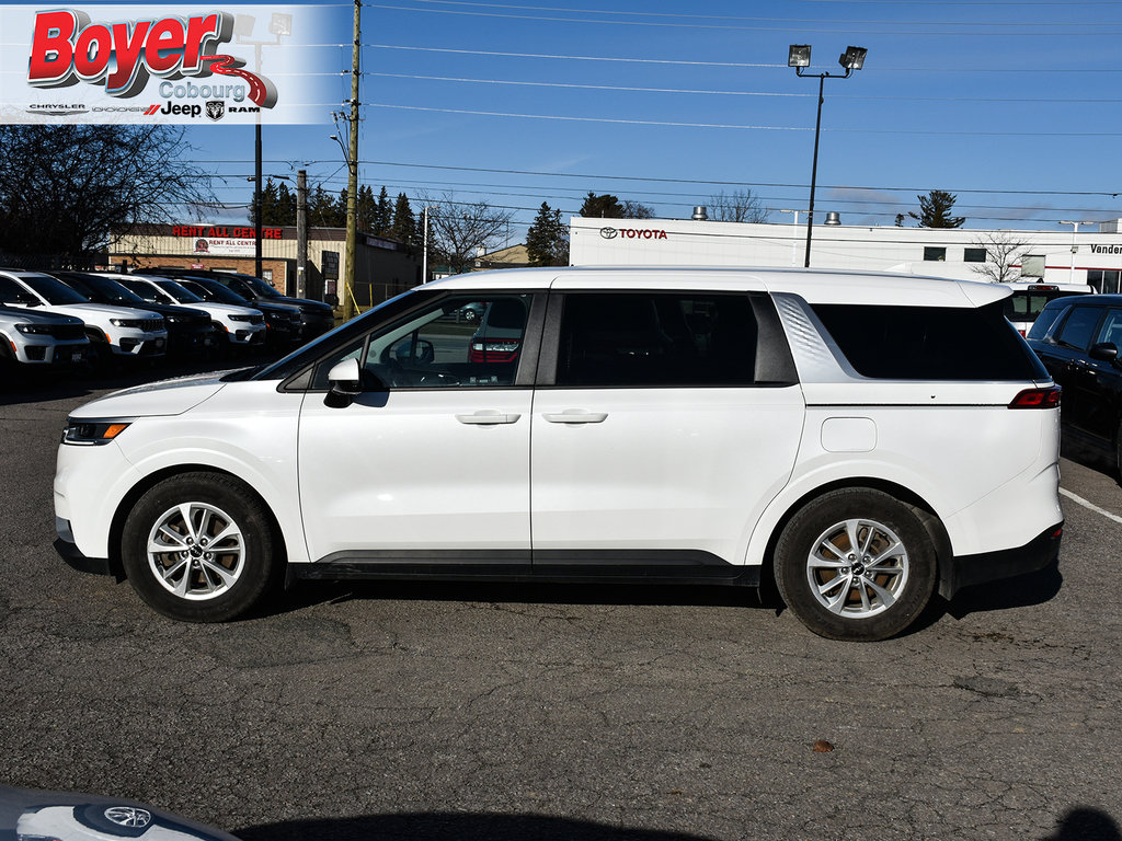 2022 Kia Carnival in Pickering, Ontario - 5 - w1024h768px