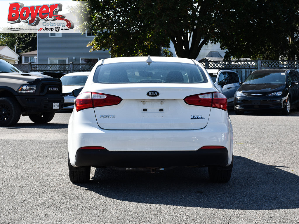 2014 Kia Forte in Pickering, Ontario - 7 - w1024h768px