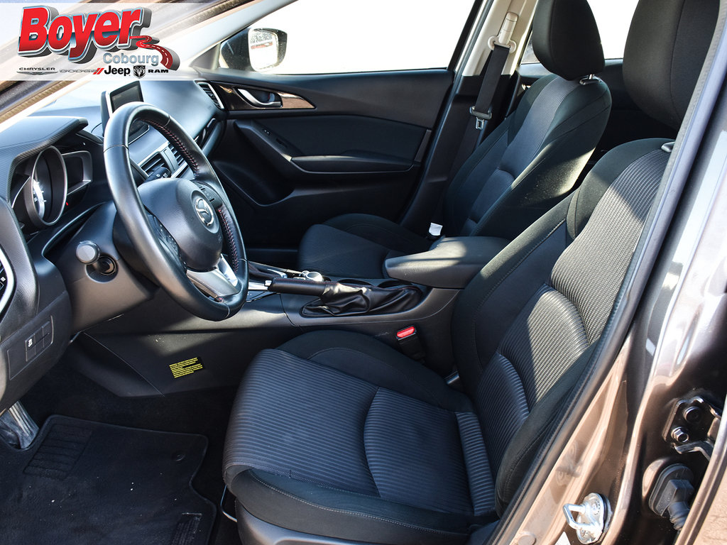 2015 Mazda 3 in Pickering, Ontario - 12 - w1024h768px