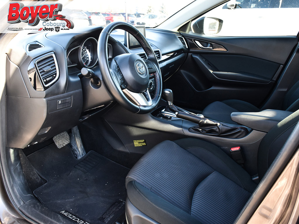 2015 Mazda 3 in Pickering, Ontario - 13 - w1024h768px