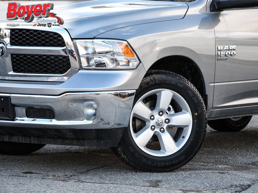 2023 Ram 1500 Classic in Pickering, Ontario - 2 - w1024h768px