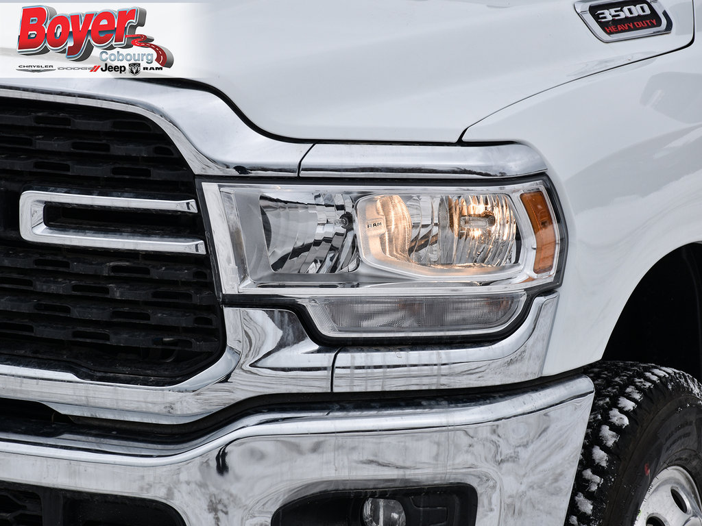 2024 Ram 3500 in Pickering, Ontario - 3 - w1024h768px