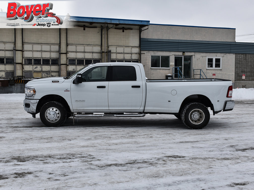 2024 Ram 3500 in Pickering, Ontario - 5 - w1024h768px