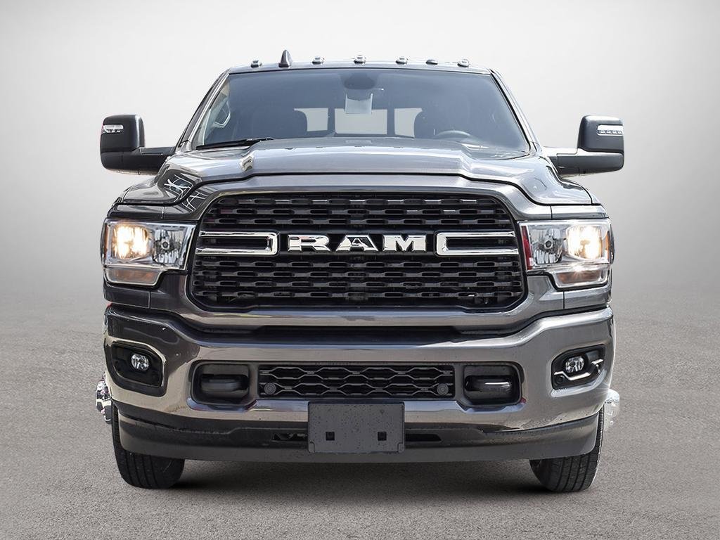 2024 Ram 3500 in Pickering, Ontario - 2 - w1024h768px