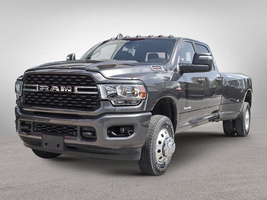 2024 Ram 3500 in Pickering, Ontario - 1 - w1024h768px