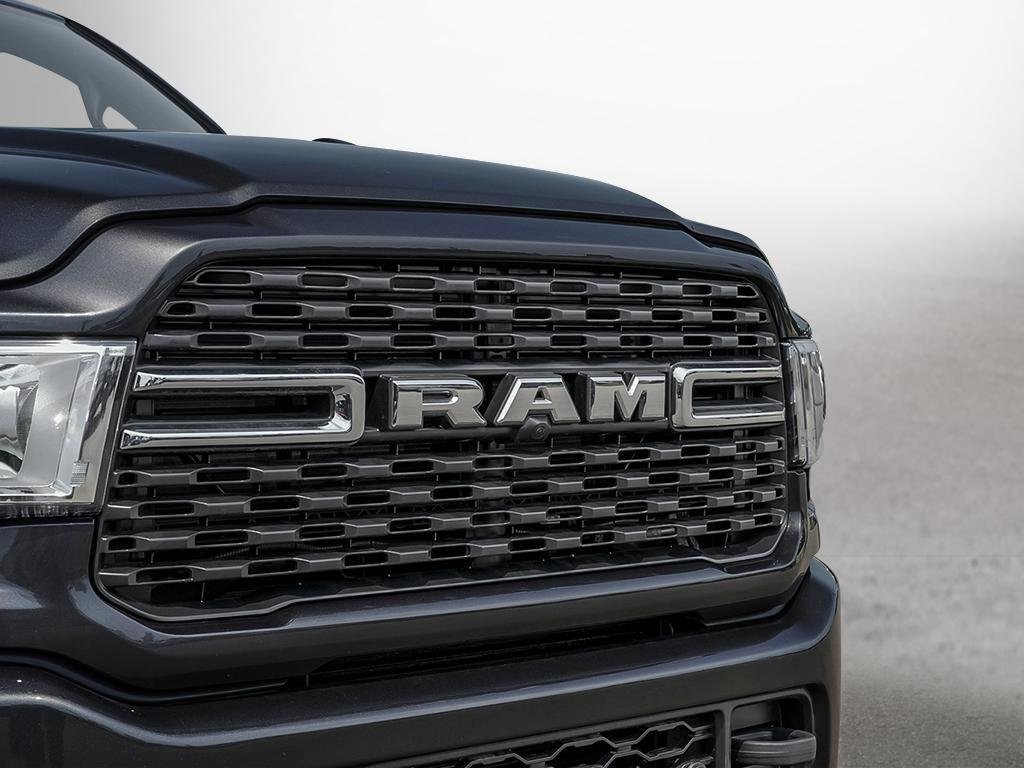 2024 Ram 3500 in Pickering, Ontario - 8 - w1024h768px