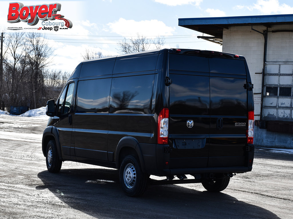 2025 Ram PROMASTER CARGO VAN 2500 in Pickering, Ontario - 6 - w1024h768px