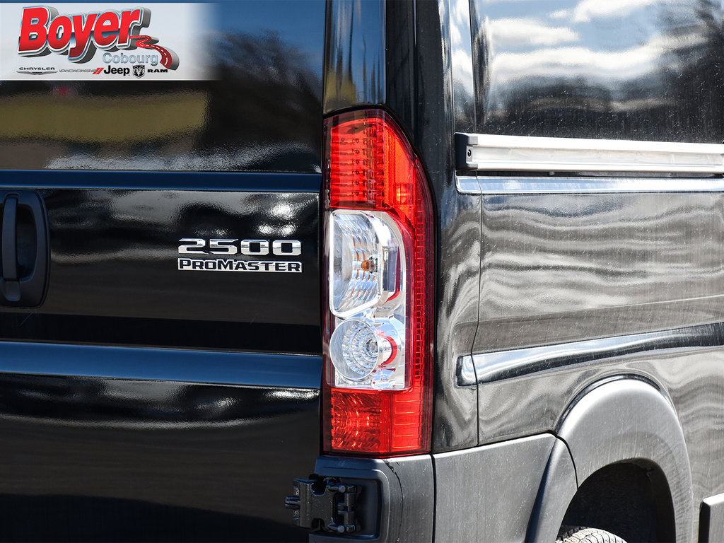 2025 Ram PROMASTER CARGO VAN 2500 in Pickering, Ontario - 9 - w1024h768px