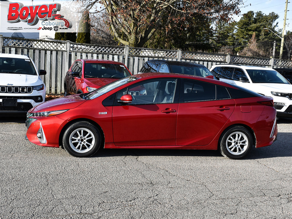 2018 Toyota PRIUS PRIME in Pickering, Ontario - 5 - w1024h768px