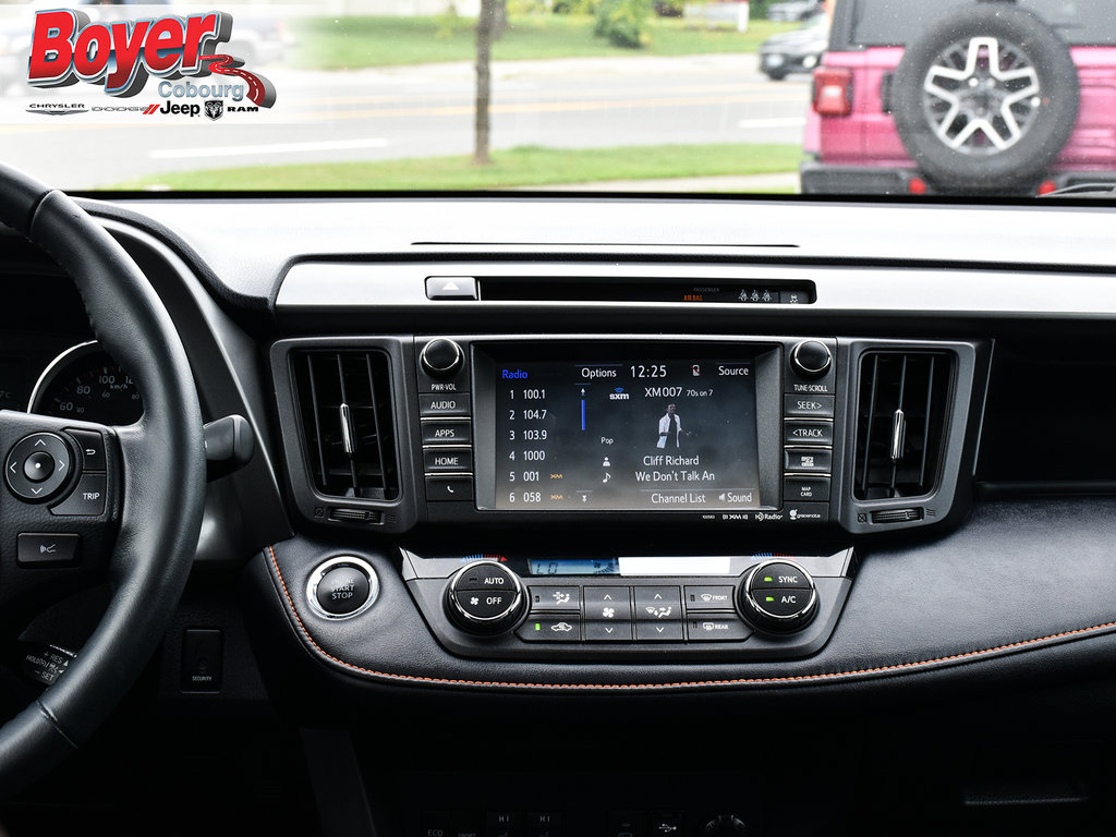 2017 Toyota RAV4 in Pickering, Ontario - 21 - w1024h768px