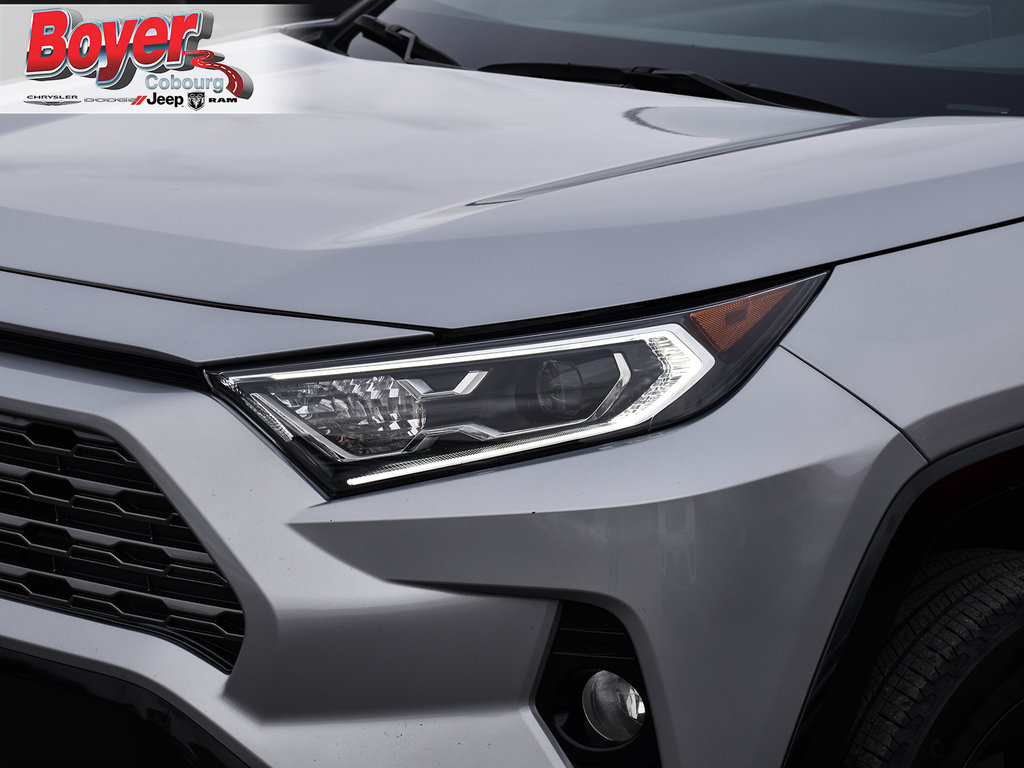 2020 Toyota RAV4 in Pickering, Ontario - 3 - w1024h768px