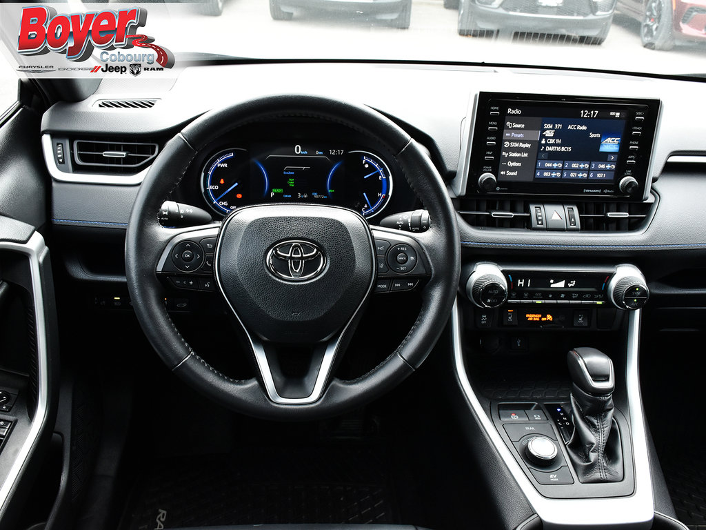 2020 Toyota RAV4 in Pickering, Ontario - 17 - w1024h768px