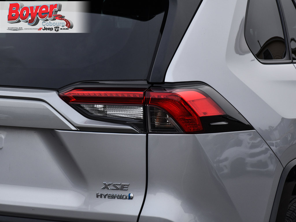 2020 Toyota RAV4 in Pickering, Ontario - 9 - w1024h768px