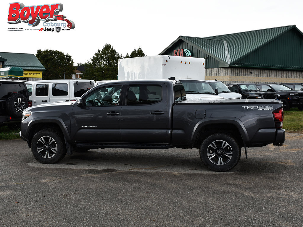 2018 Toyota Tacoma in Pickering, Ontario - 5 - w1024h768px