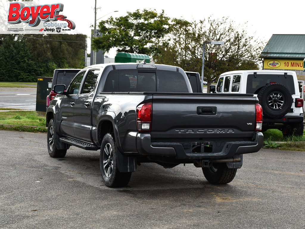 2018 Toyota Tacoma in Pickering, Ontario - 6 - w1024h768px