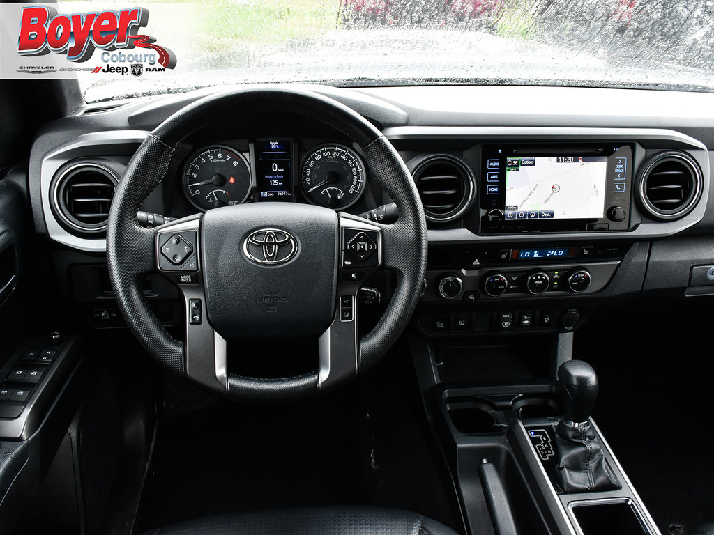 2018 Toyota Tacoma in Pickering, Ontario - 16 - w1024h768px