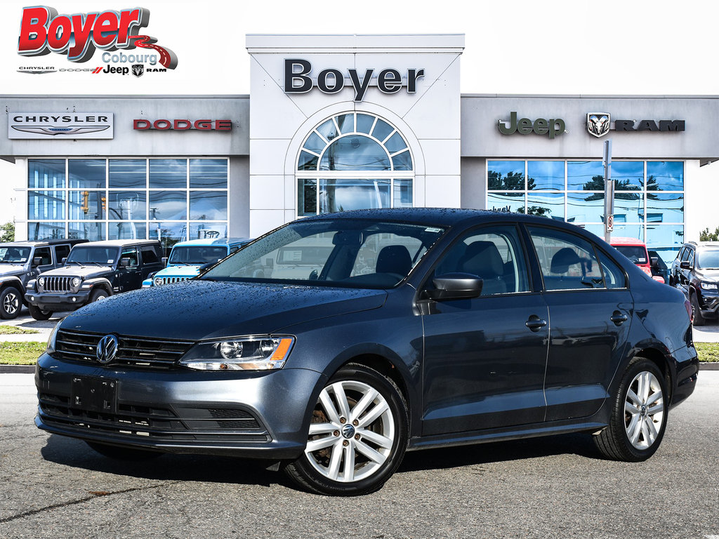 2017 Volkswagen Jetta Sedan in Pickering, Ontario - 1 - w1024h768px