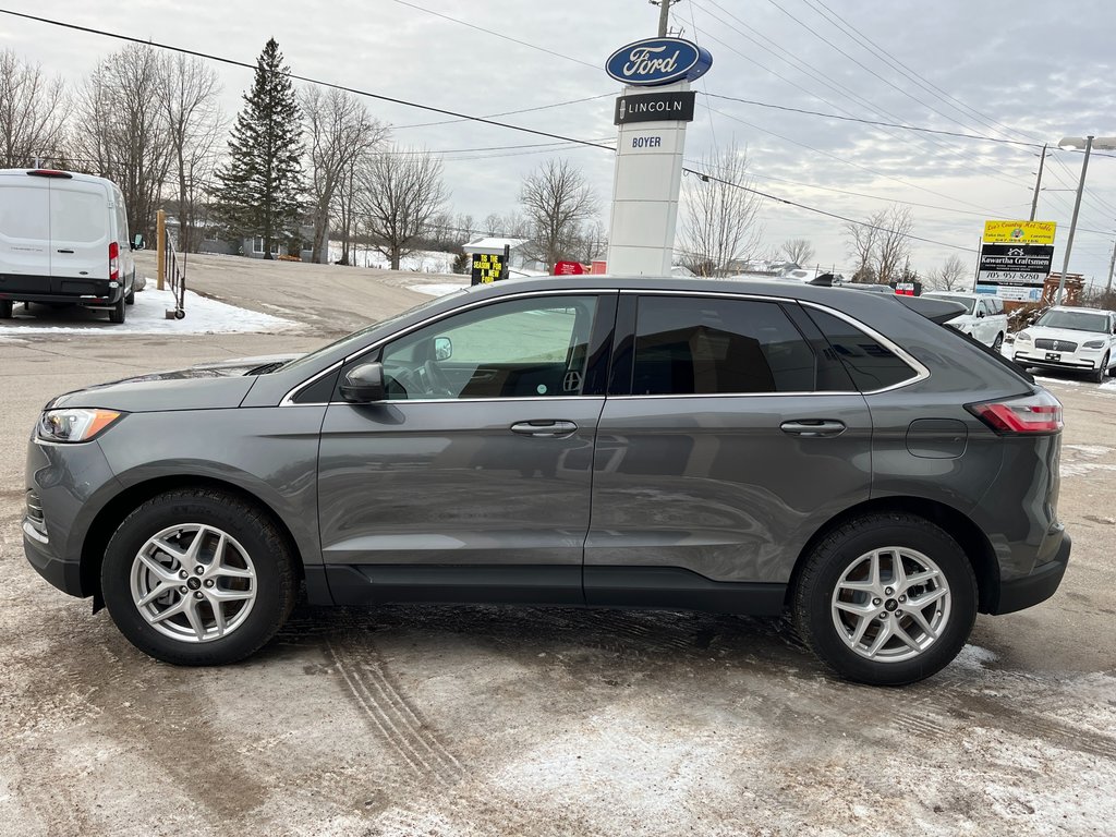 2024 Ford Edge in Pickering, Ontario - 24 - w1024h768px