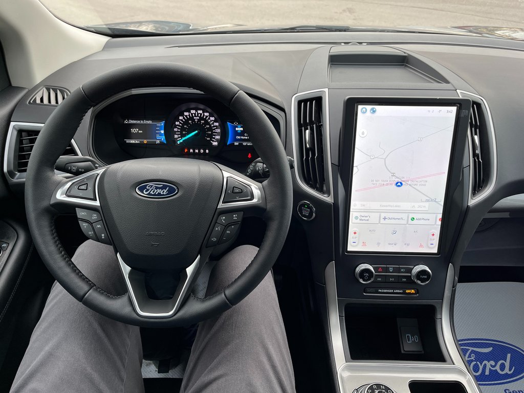 2024 Ford Edge in Pickering, Ontario - 16 - w1024h768px