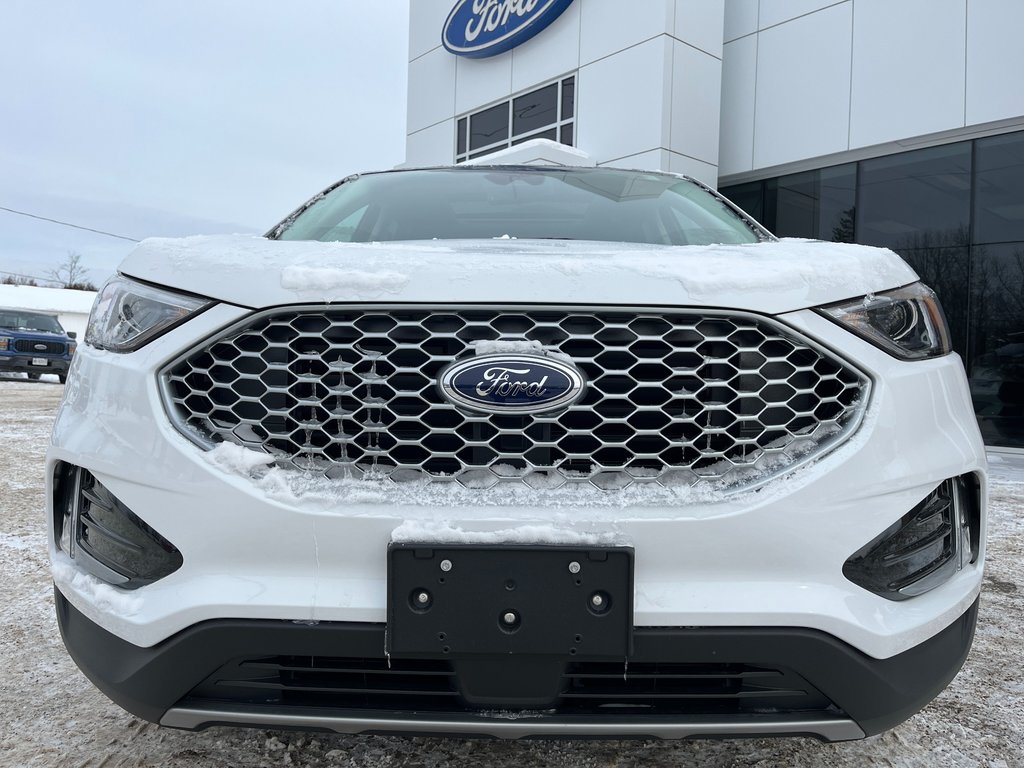 2024 Ford Edge in Pickering, Ontario - 2 - w1024h768px