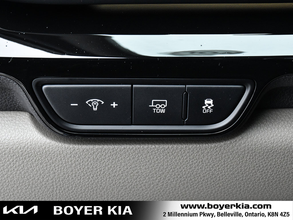 2025 Kia Carnival HEV in Pickering, Ontario - 12 - w1024h768px