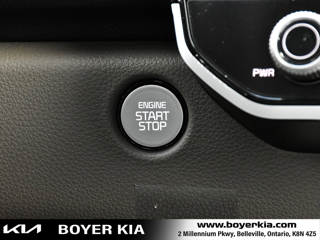 2025 Kia Carnival in Pickering, Ontario - 26 - w1024h768px