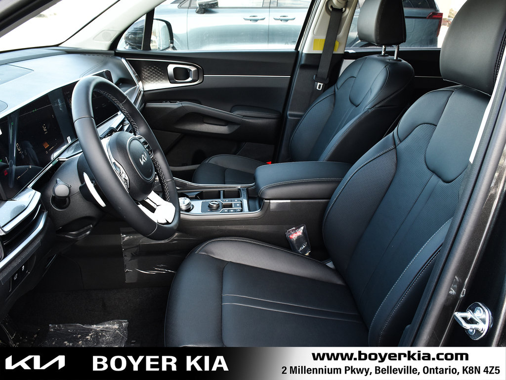 2025 Kia SORENTO HEV in Pickering, Ontario - 10 - w1024h768px