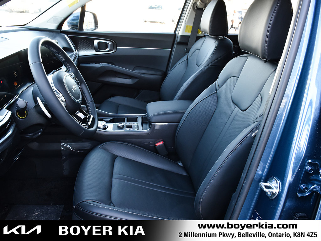 2025 Kia SORENTO PHEV in Pickering, Ontario - 12 - w1024h768px