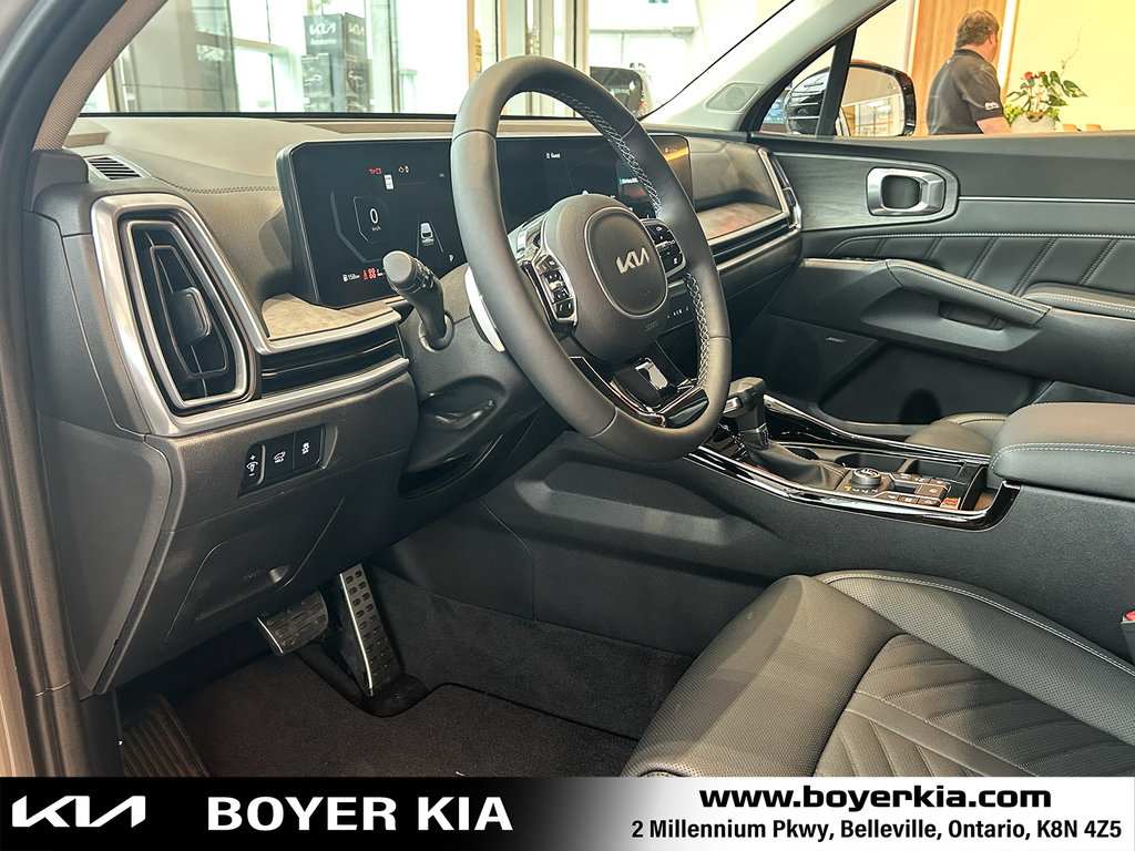 2025 Kia Sorento in Pickering, Ontario - 12 - w1024h768px