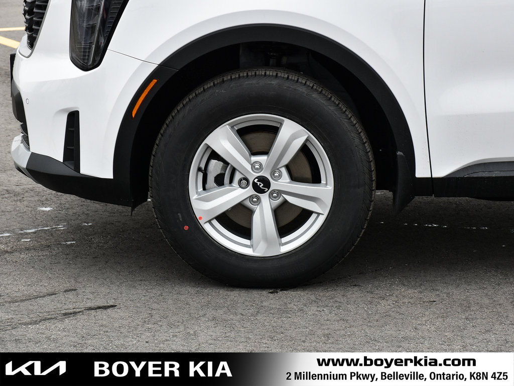 2025 Kia Sorento in Pickering, Ontario - 4 - w1024h768px