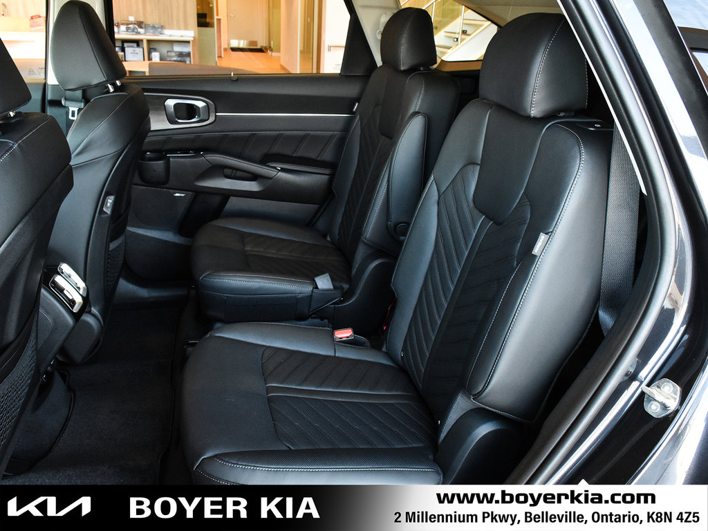 2025 Kia Sorento in Pickering, Ontario - 18 - w1024h768px