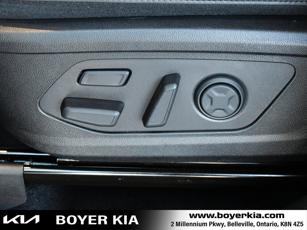 2025 Kia Sorento in Pickering, Ontario - 14 - w1024h768px