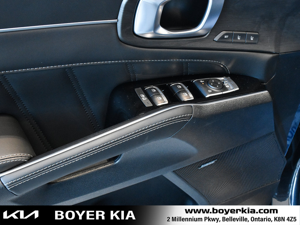 2025 Kia Sorento in Pickering, Ontario - 10 - w1024h768px