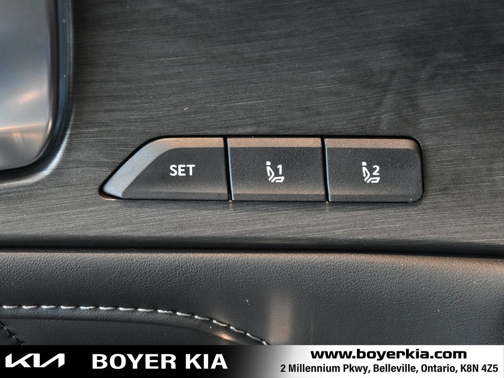 2025 Kia Sorento in Pickering, Ontario - 15 - w1024h768px