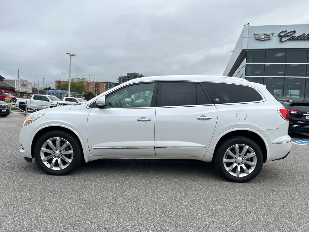 2016 Buick Enclave in Pickering, Ontario - 2 - w1024h768px