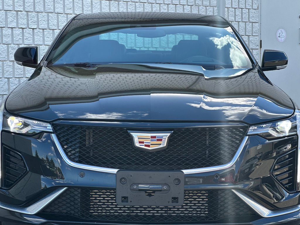 2020 Cadillac CT4 in Pickering, Ontario - 6 - w1024h768px