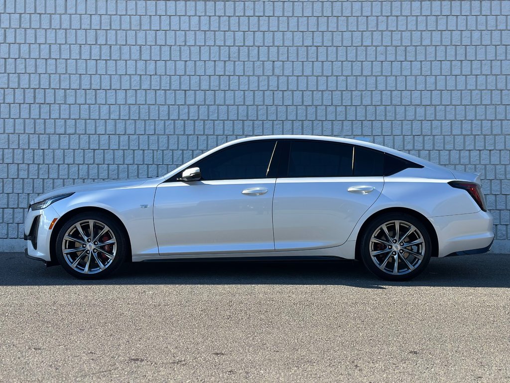 2020 Cadillac CT5 in Pickering, Ontario - 2 - w1024h768px