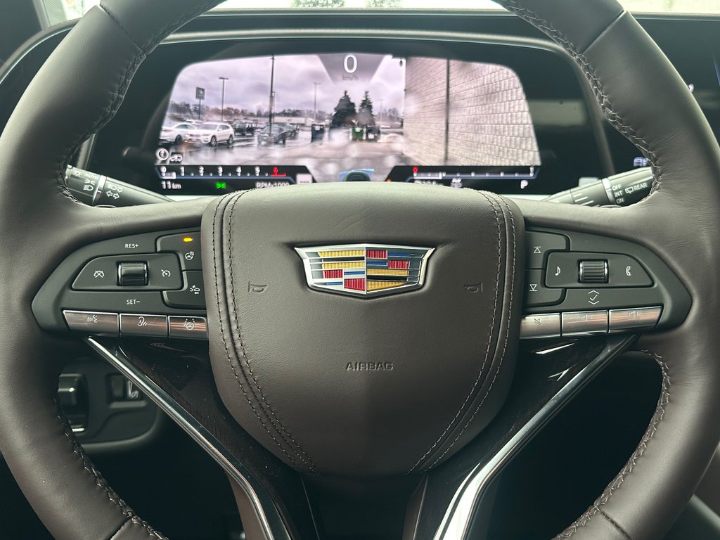 2024 Cadillac Escalade ESV Sport Platinum in Pickering, Ontario - 12 - w1024h768px