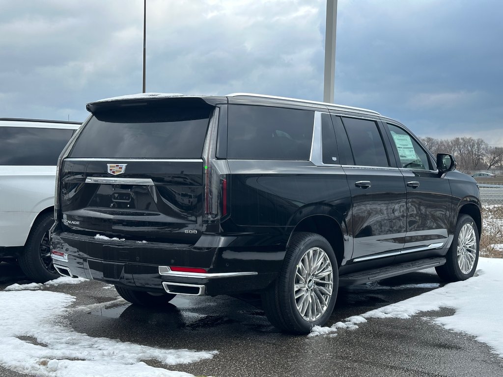 2025 Cadillac Escalade ESV Premium Luxury in Pickering, Ontario - 2 - w1024h768px