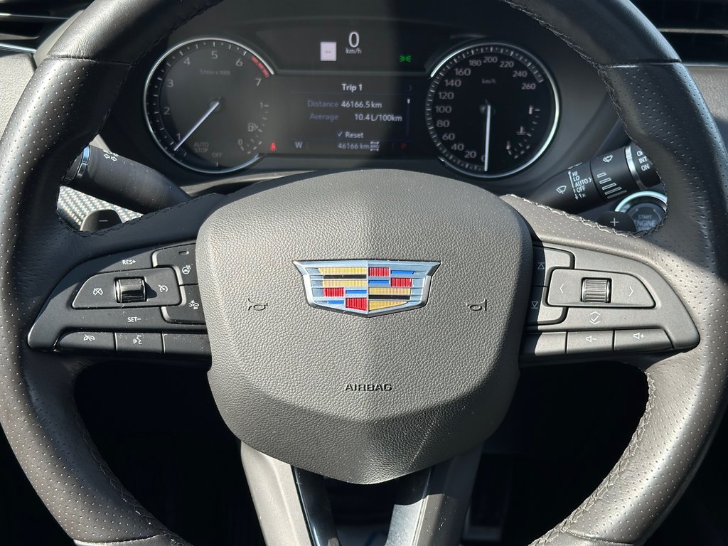 2019 Cadillac XT4 AWD SPORT in Pickering, Ontario - 13 - w1024h768px