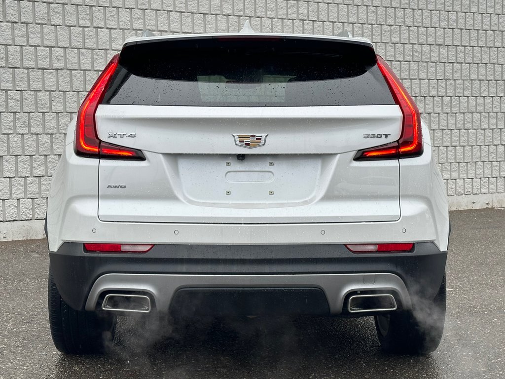 2021 Cadillac XT4 in Pickering, Ontario - 4 - w1024h768px